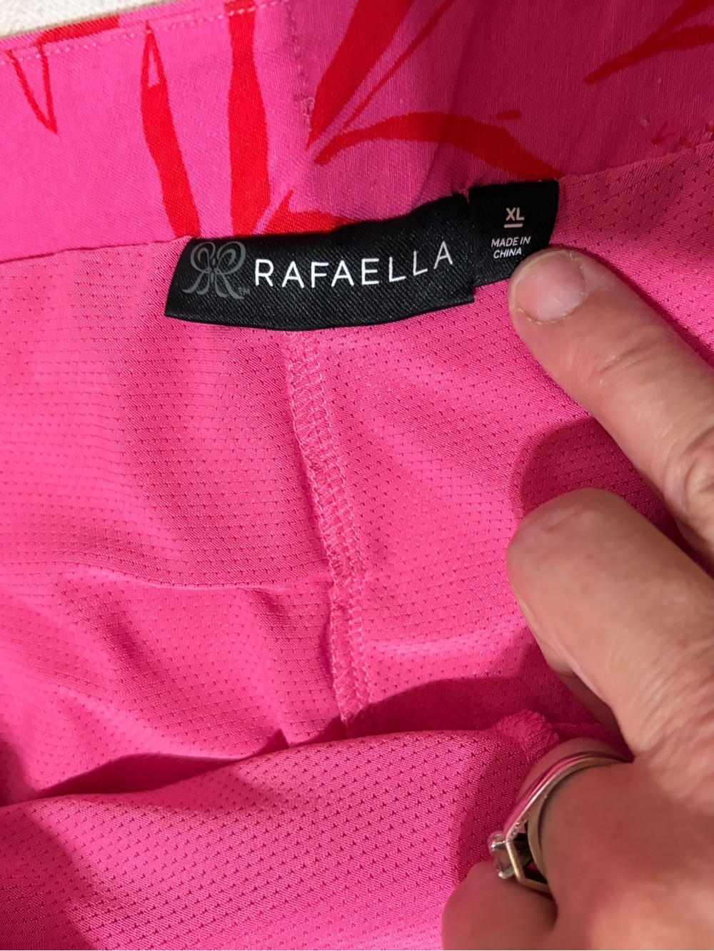 Rafaella size XL bright pink skort with floral design. Preppy perfection. - Picture 7 of 13